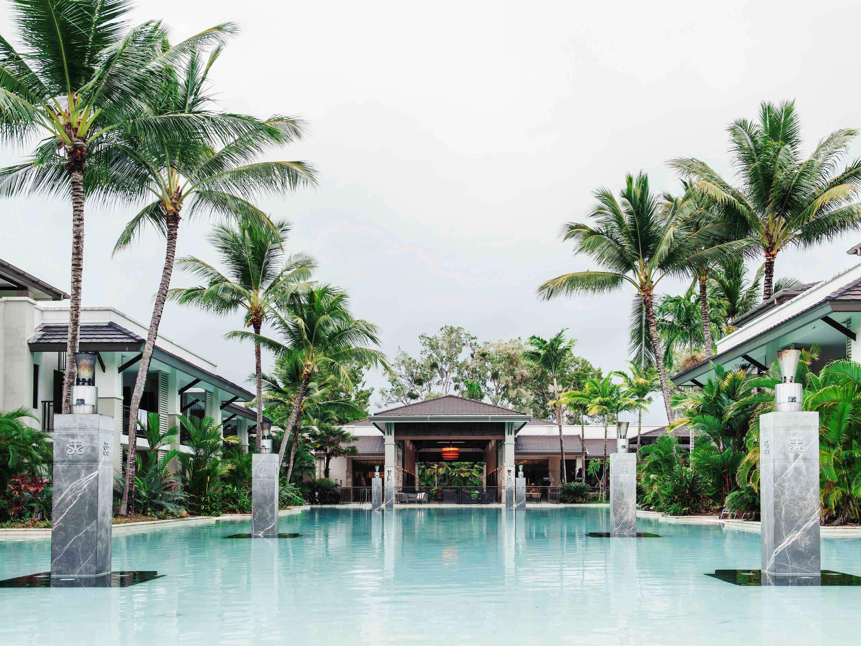 Pullman Port Douglas Sea Temple Resort And Spa Экстерьер фото